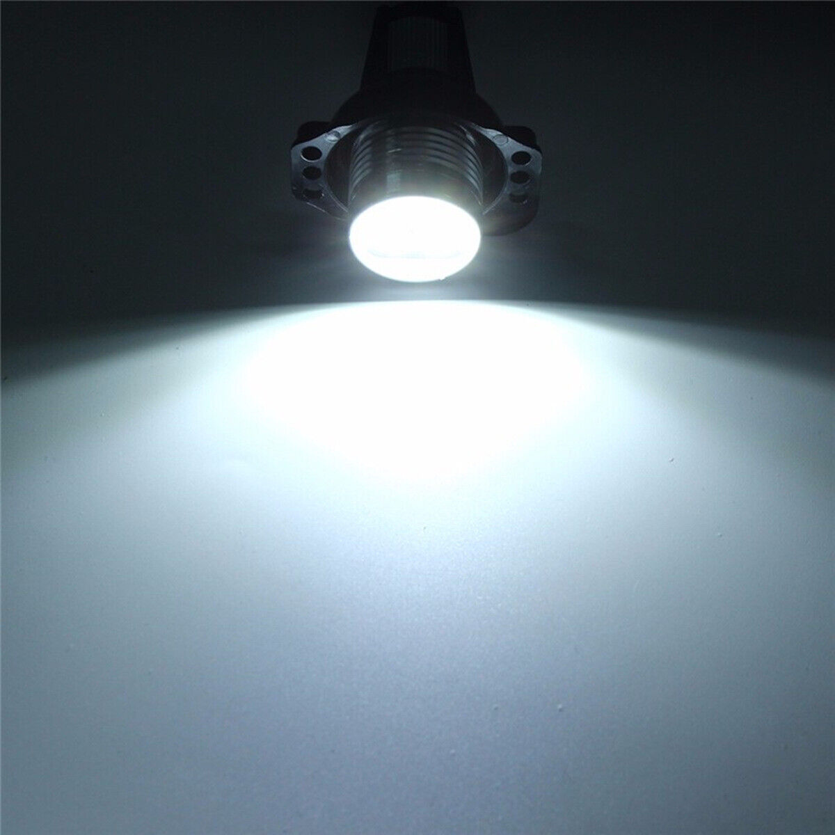Комплект 2x LED крушки Angel Eyes за BMW E90 E91 – 12V, Canbus, без грешки, бяла светлина