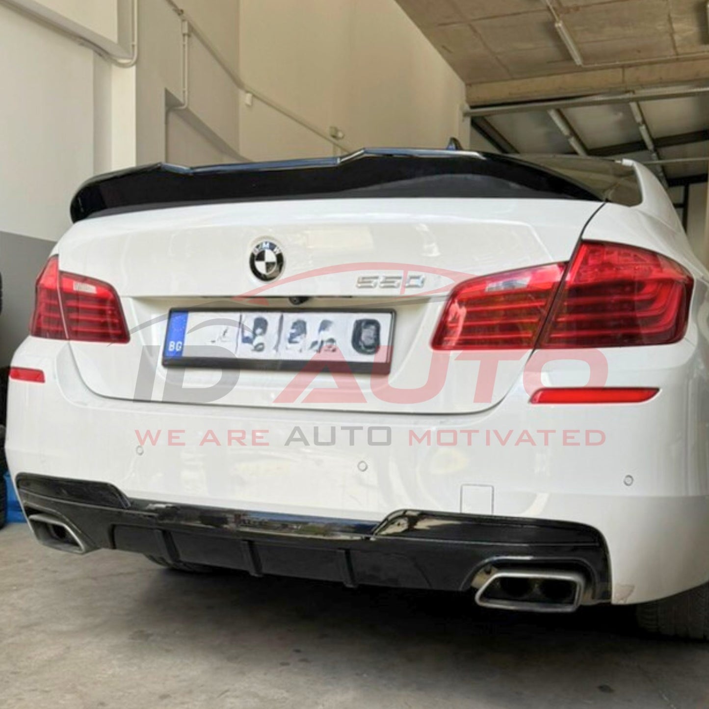 Спойлер PSM за багажник – BMW 5 Series F10 (2010–2016), черен гланц