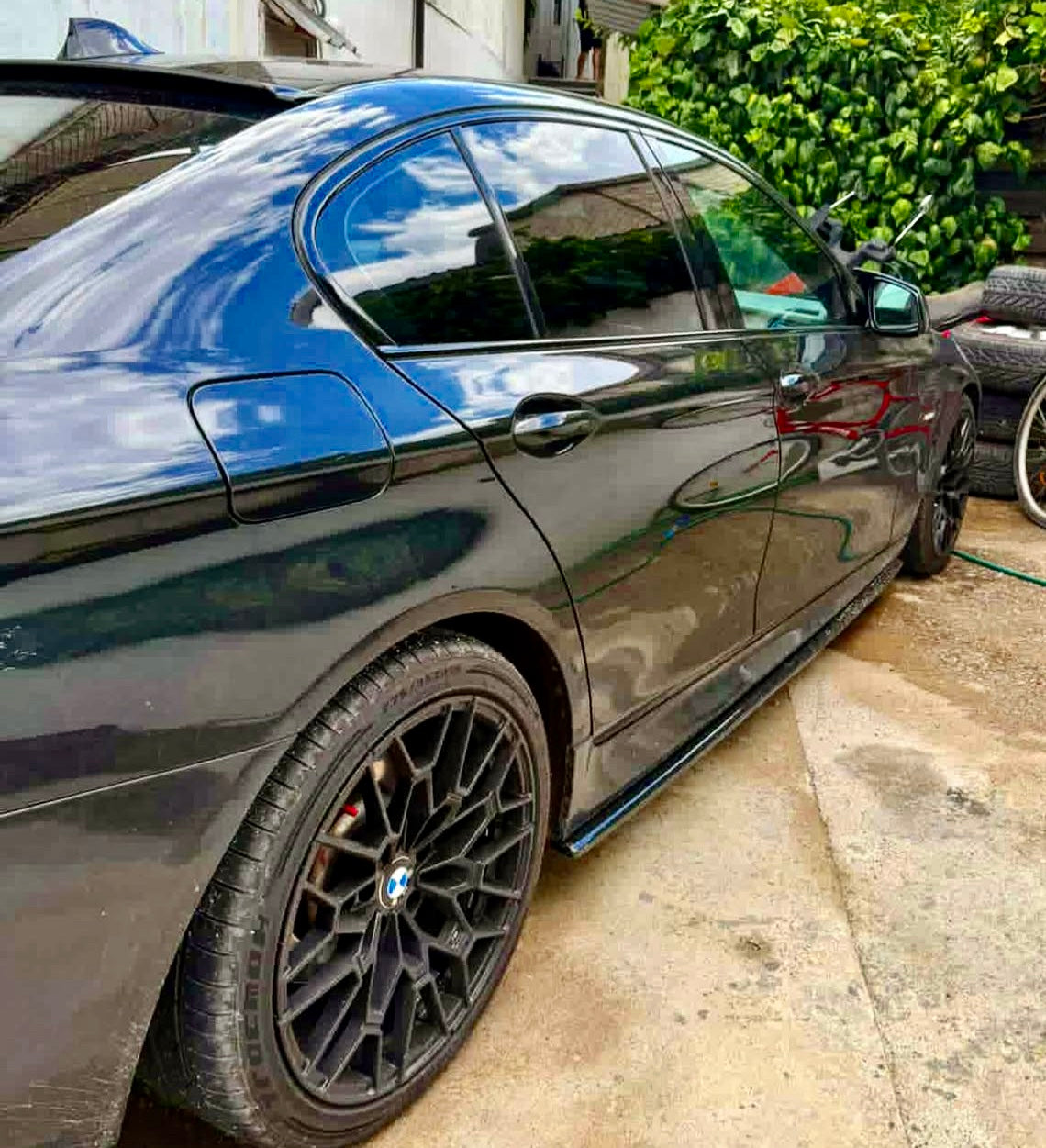 Добавка за Прагове - BMW 5 серия F10 / F11 (комплект)