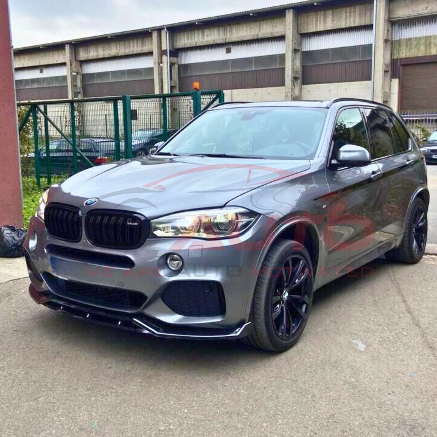 Тунинг преден лип спойлер – BMW X5 F15 (2013–2018), M броня, черен гланц