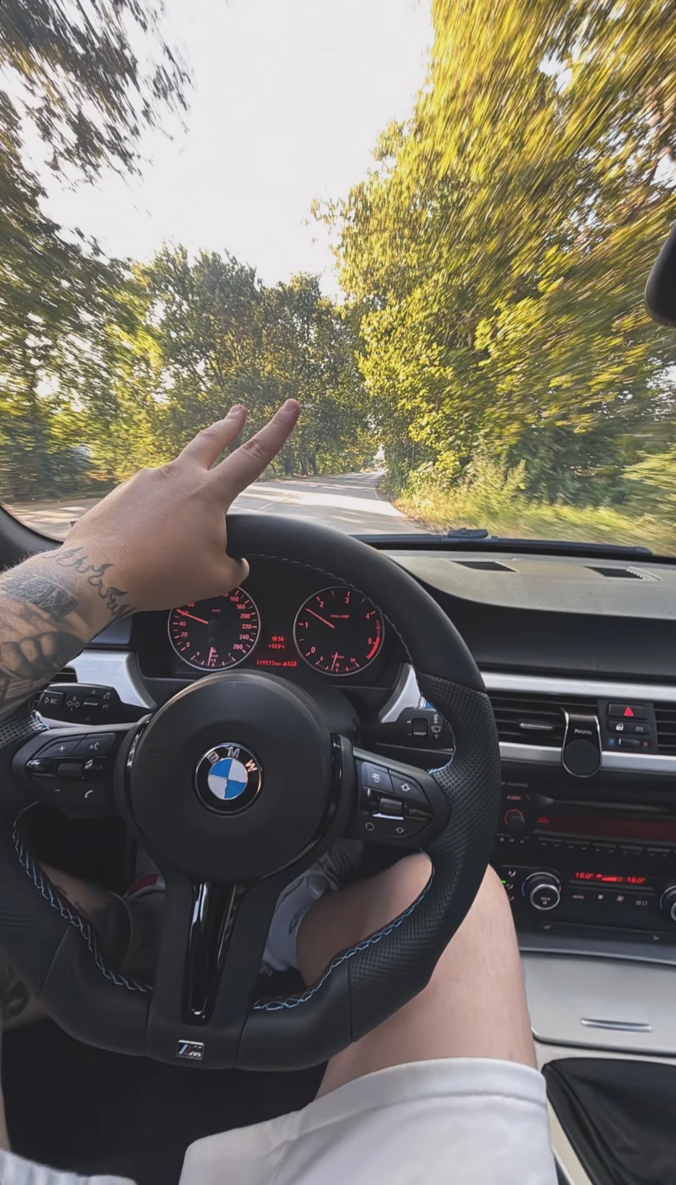 Спортен Волан с M Конци за Bmw E90 / E91 / E92 / E70 / E71 / E87 / E84