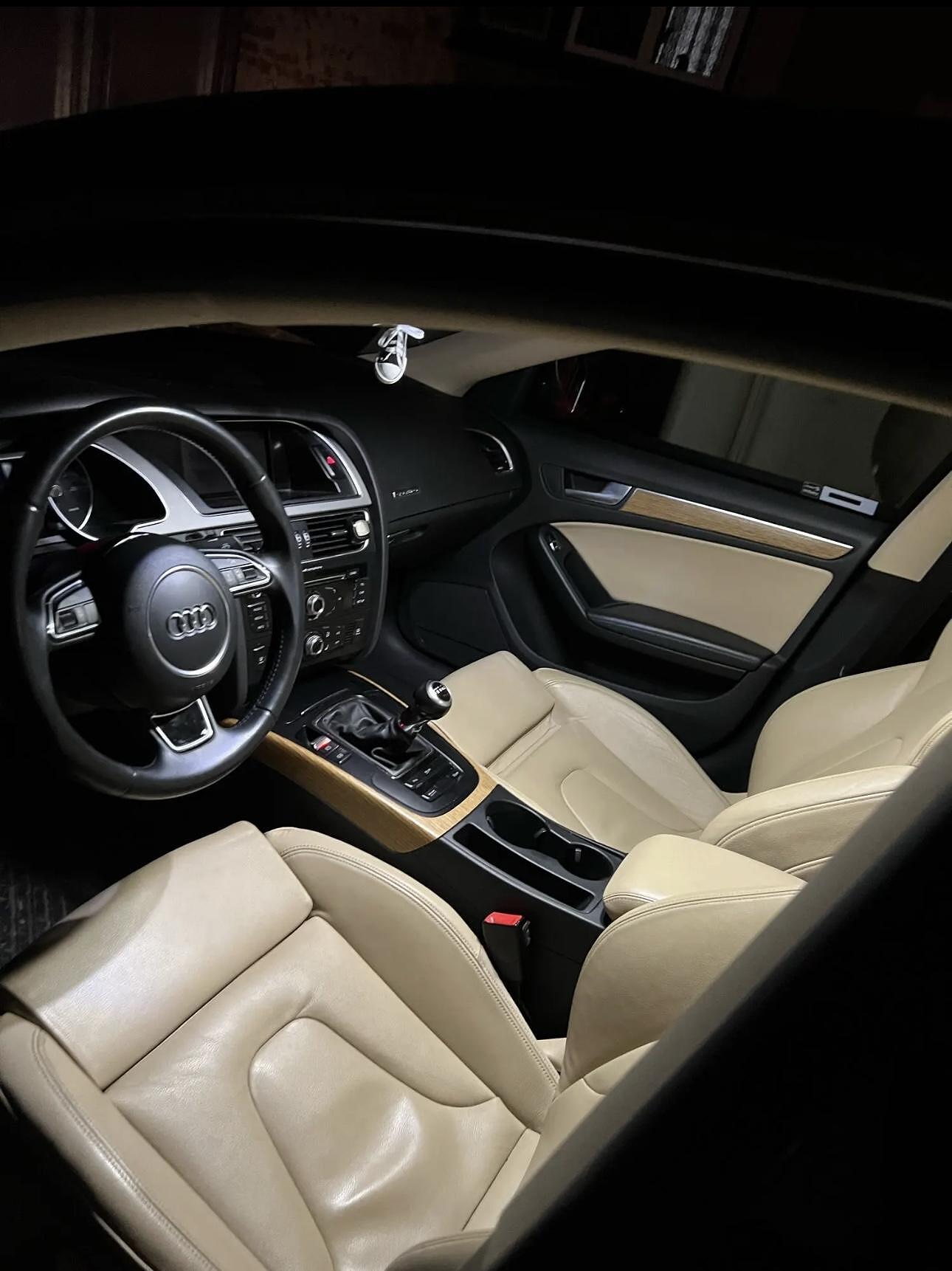 Комплект интериорни Led крушки за Audi A3 A4 A6 A8 Q7