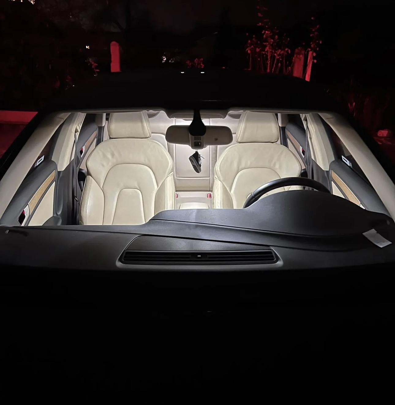 Комплект интериорни Led крушки за Audi A3 A4 A6 A8 Q7