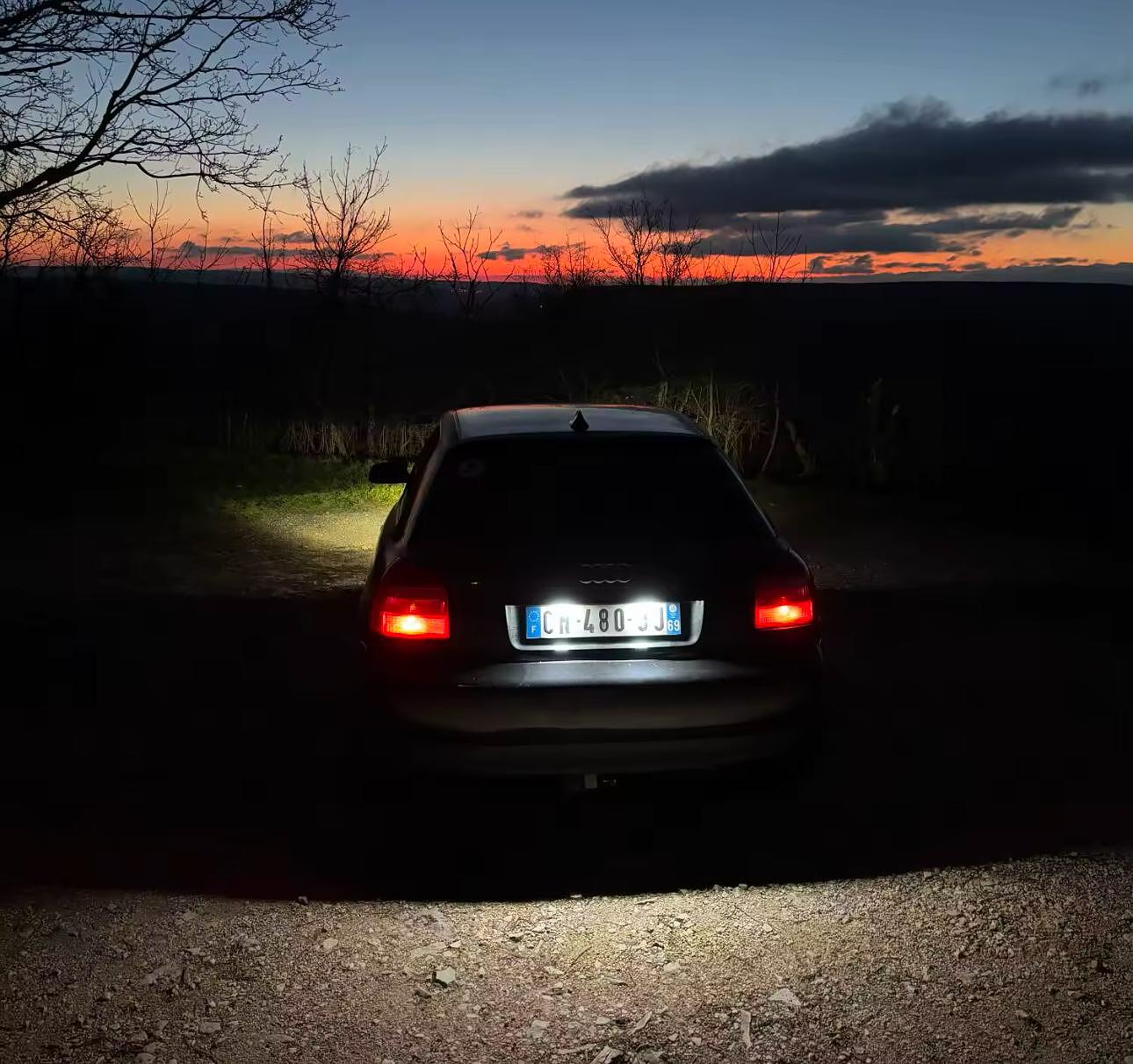 Led плафони за заден номер 6000К - Audi A3 8P A4 B6 B7 A6 A8 Q7