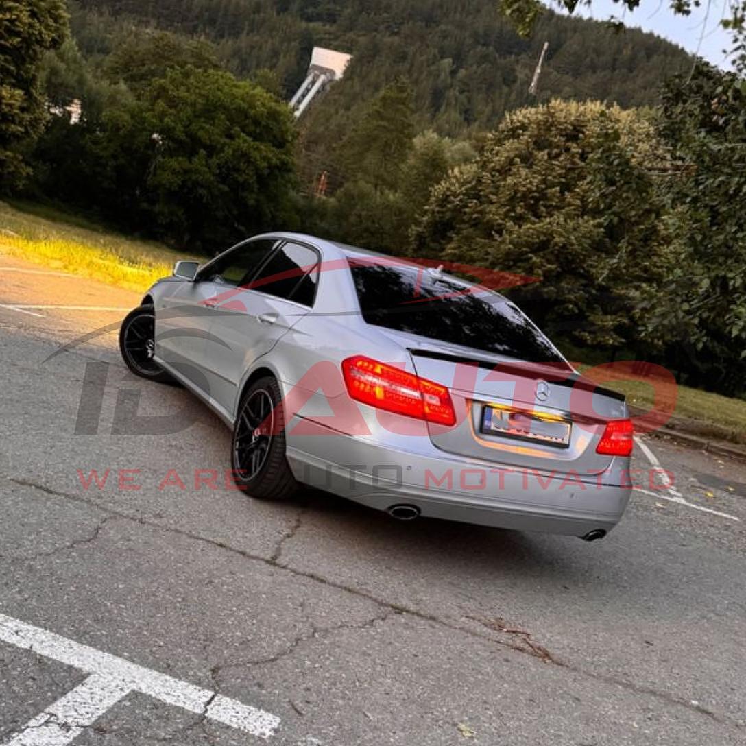 Спойлер за багажник Mercedes E class W212 (08-15)