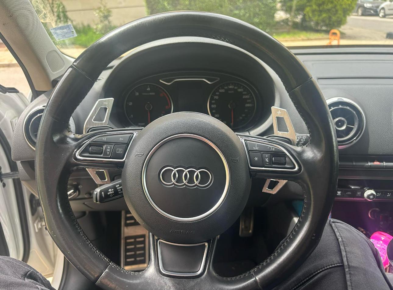 Спортни лопатки за перата на скростите - Audi (сиви)