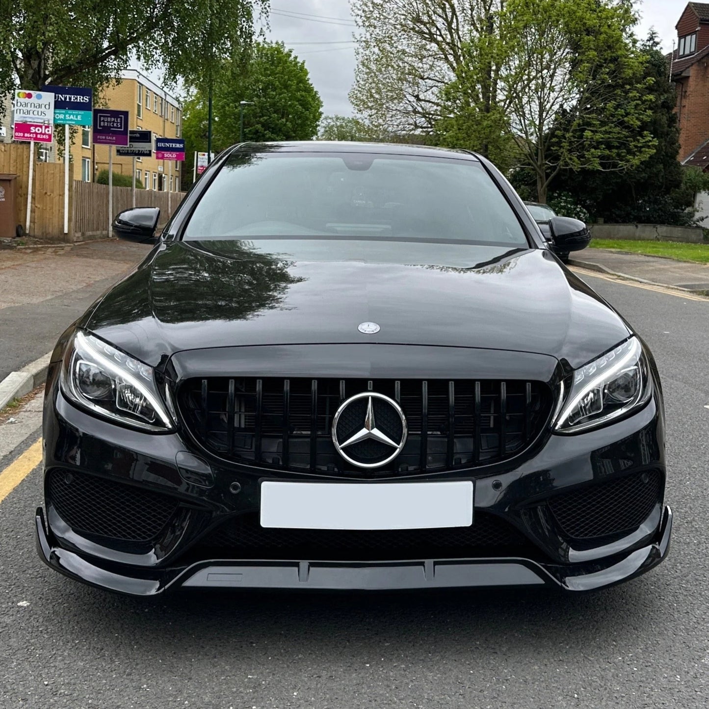 Преден лип спойлер за Mercedes W205 (2014–2021) – черен гланц