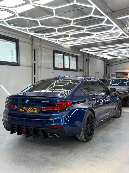 Заден дифузьор с F1 стоп и странични добавки за BMW G30 G31 - M5 визия  – Черен гланц
