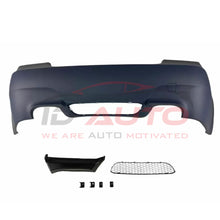 Задна броня за BMW E60 Sedan – M5 дизайн, без отвори за парктроник, грундирана