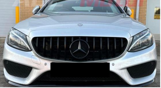 Тунинг решетка за Mercedes C-Class W205 (2014–2018) – GT визия черен гланц