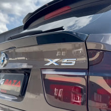 Mid спойлер за BMW X5 E70 (2007–2013) – Черен гланц (Gloss Black)