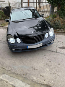 Черна решетка за Mercedes E-Class W211 Facelift (2007-2009) – Gloss Black