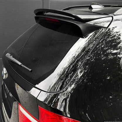 Спойлер за багажник BMW X5 E70 (2007–2013) – Черен гланц Sport Style