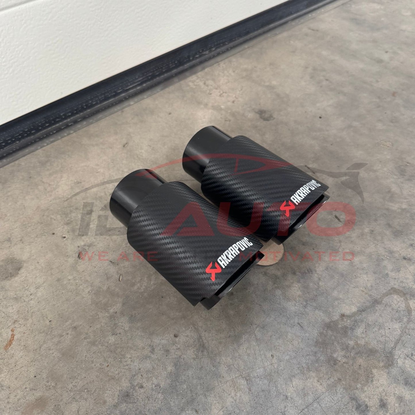 Накрайник за ауспух - черен - 1бр. - 76мм на фи60мм