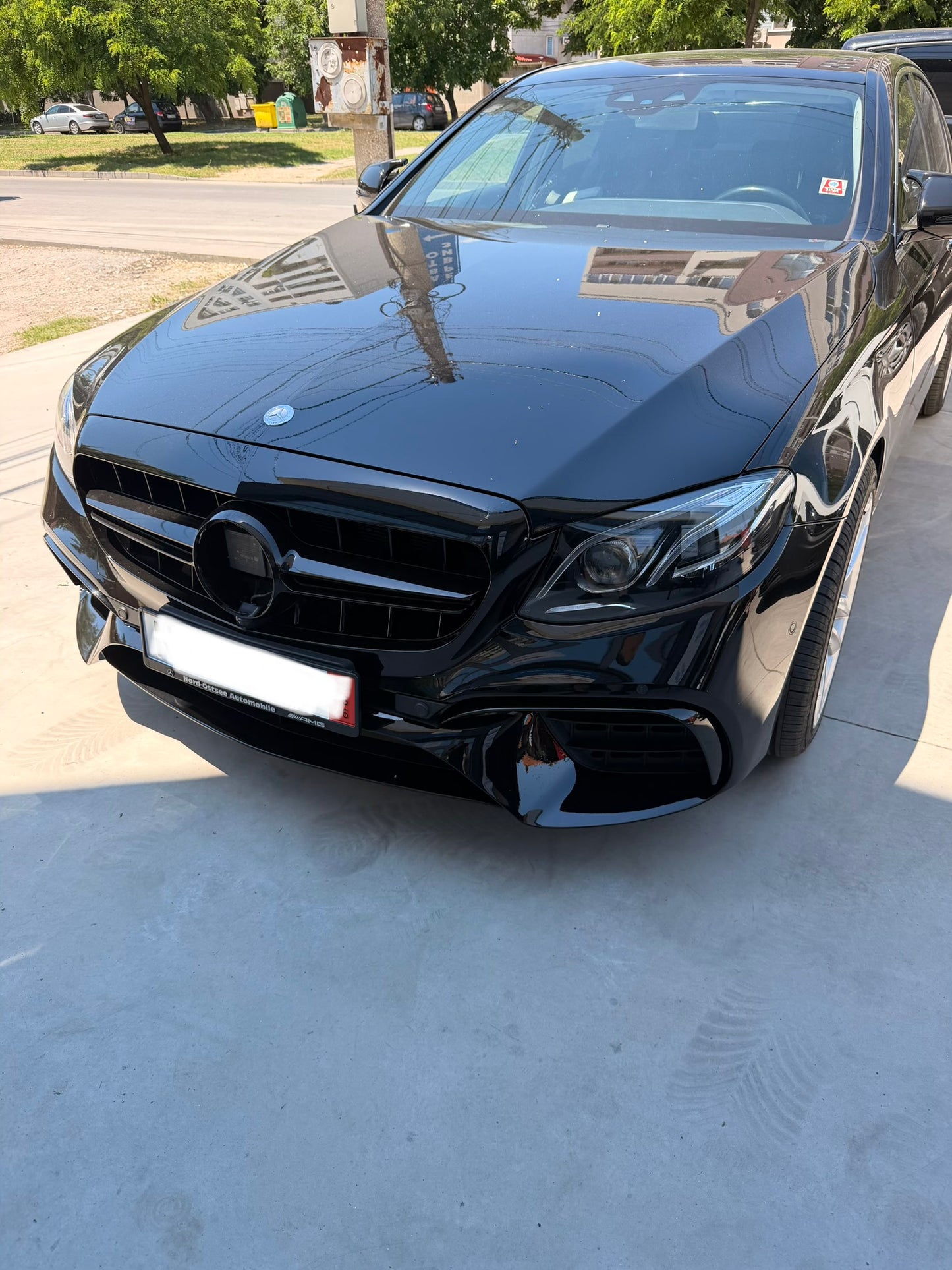 Тунинг решетка за Mercedes E-Class W213 (2016–2020) E63 дизайн