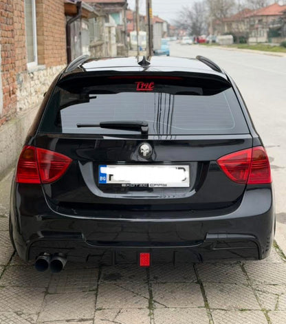 Дифузьор за Задна броня BMW E90 / E91 с F1 стоп – Черен
