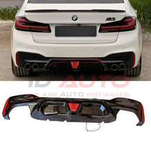 Заден дифузьор с F1 стоп за BMW G30 (2017–2022) – M Sport стил, черен гланц