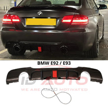 Двоен дифузьор за Задна броня BMW E92/ E93 с F1 стоп – Черен гланц с щипки