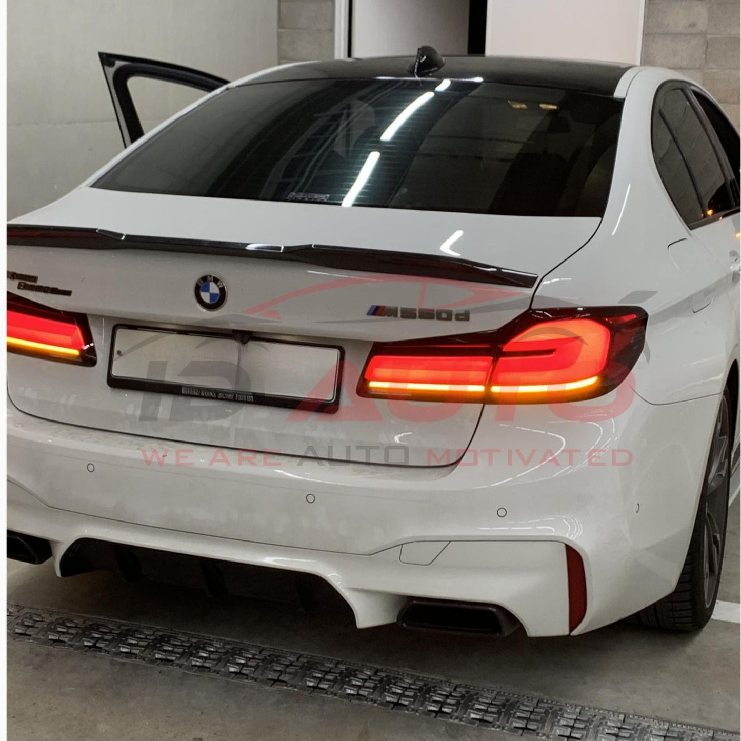 LED стопове за BMW G30 (2017–2020) – Facelift визия с динамичен мигач