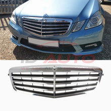 Стандартна хром решетка за Mercedes E-Class W212 (2009–2013) преди фейслифт