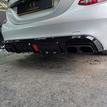 BRB заден дифузьор за Mercedes C-Class W205 (2014-2019) с F1 стоп и накрайници  – Черен гланц