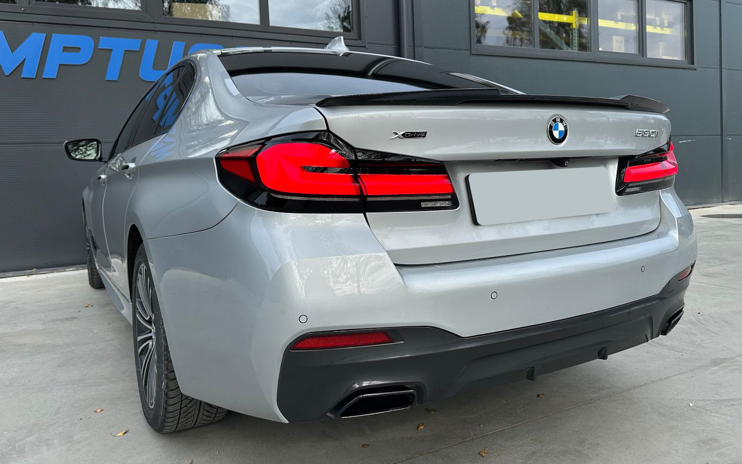 Спойлер за багажник BMW 5 Series G30 (2017-2023) – M4 Style, черен гланц