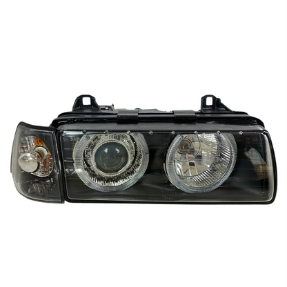 Кристални фарове Angel Eyes за BMW E36 Седан (1991–2000) – Черен корпус