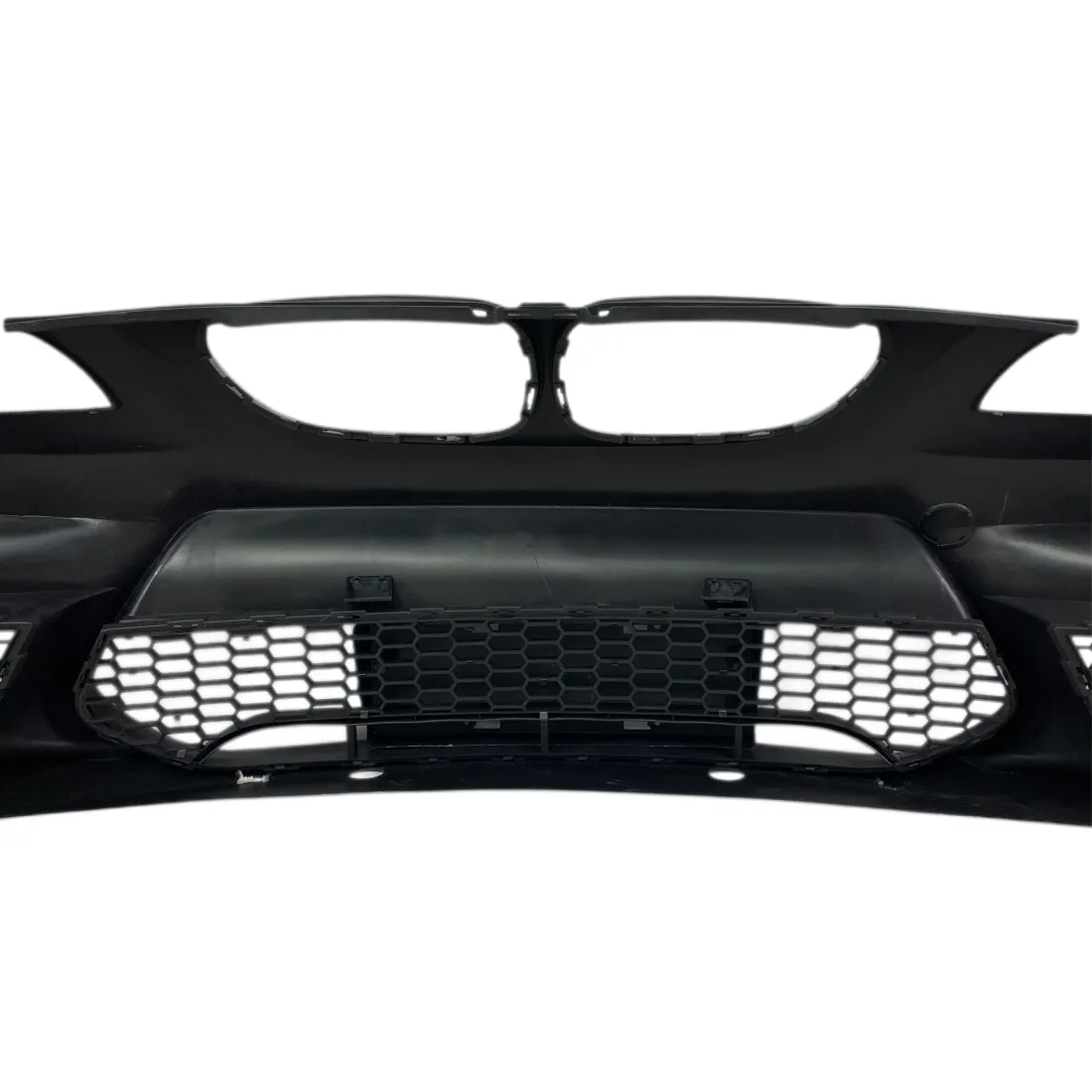 Предна броня BMW E60 / E61 M5 F10 Style – без отвори за парктроник