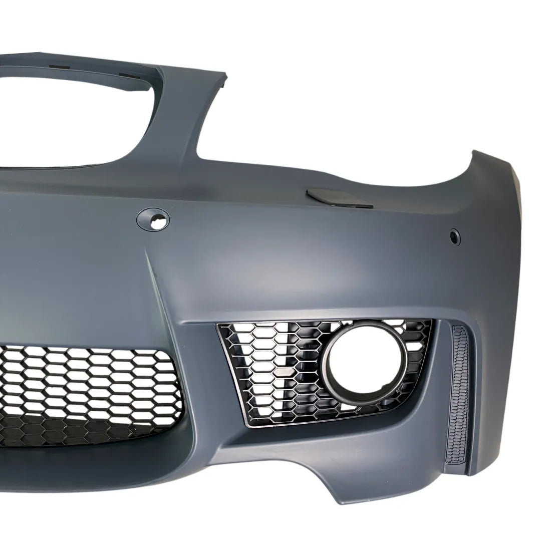 Предна броня BMW E87 (2007–2011) – M1 дизайн с отвори за халогени