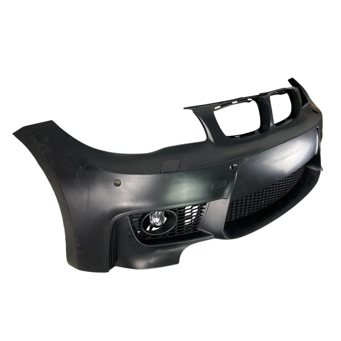 Предна броня BMW E87 (2007–2011) – M1 дизайн с халогени