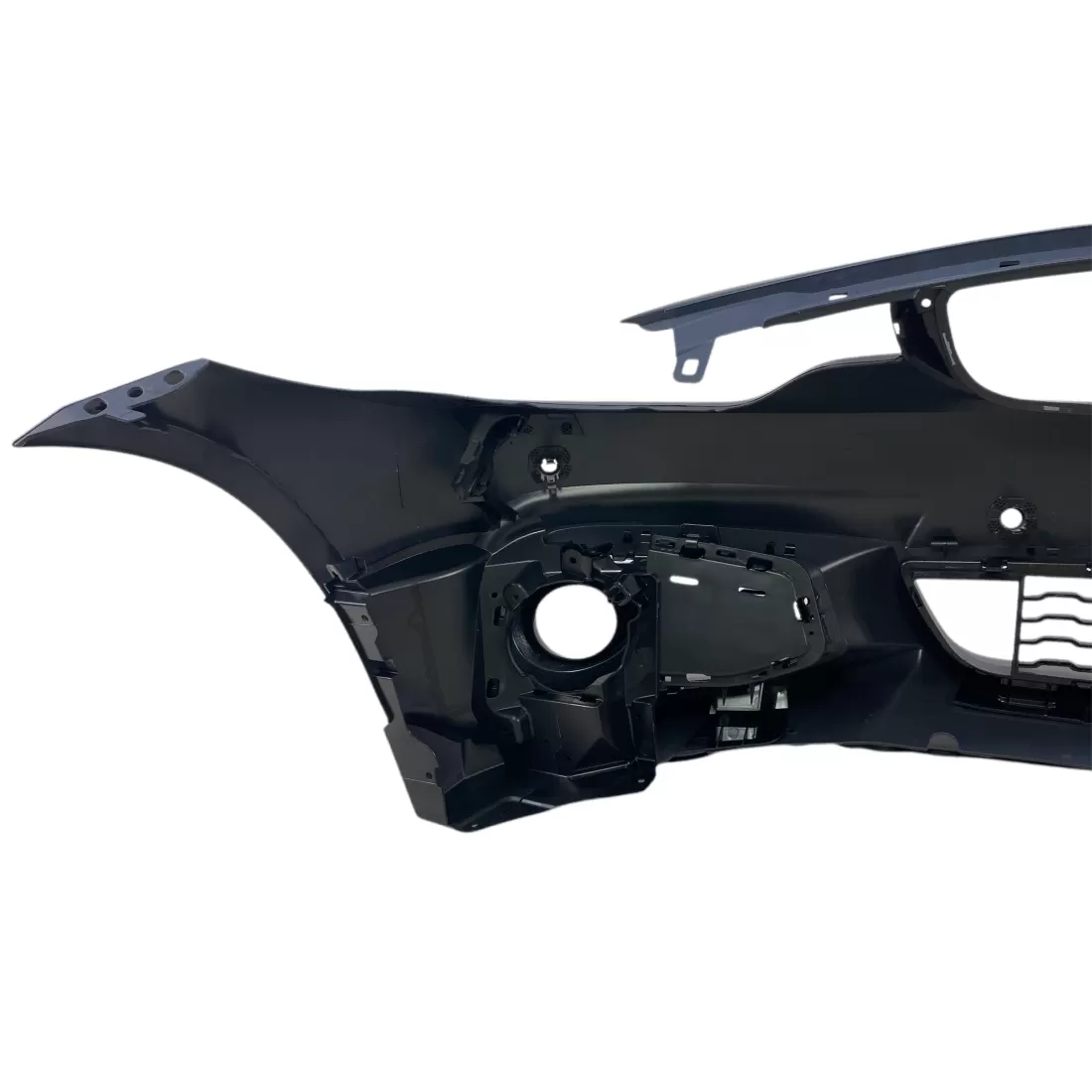 Предна броня BMW F32/F36 (2013-2020) – M-Tech дизайн с отвори за халогени и парктроник