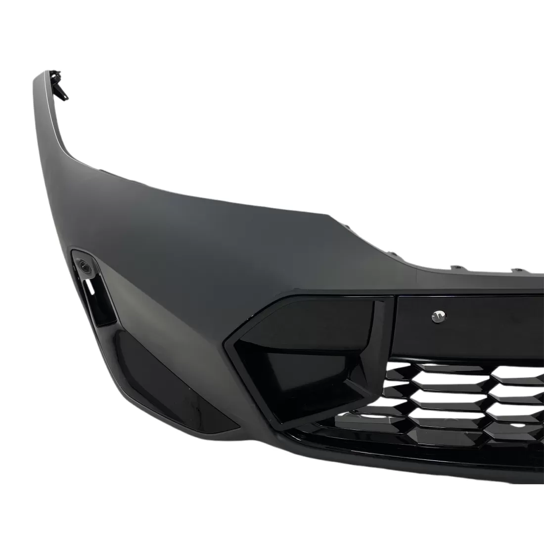 Предна броня BMW G20 (2022+) – M-Tech дизайн, с отвори за парктроник, грундирана