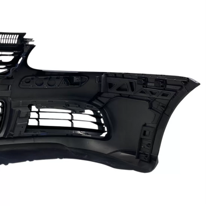 Предна R32 броня за VW Golf 5 (2003–2008) с решетки без халогени – Хром