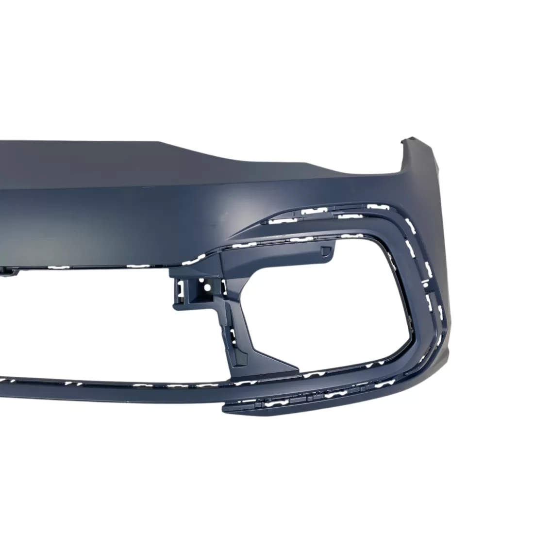 Предна броня за VW Golf 8 – R-Line дизайн