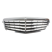 Стандартна хром решетка за Mercedes E-Class W212 (2009–2013) преди фейслифт
