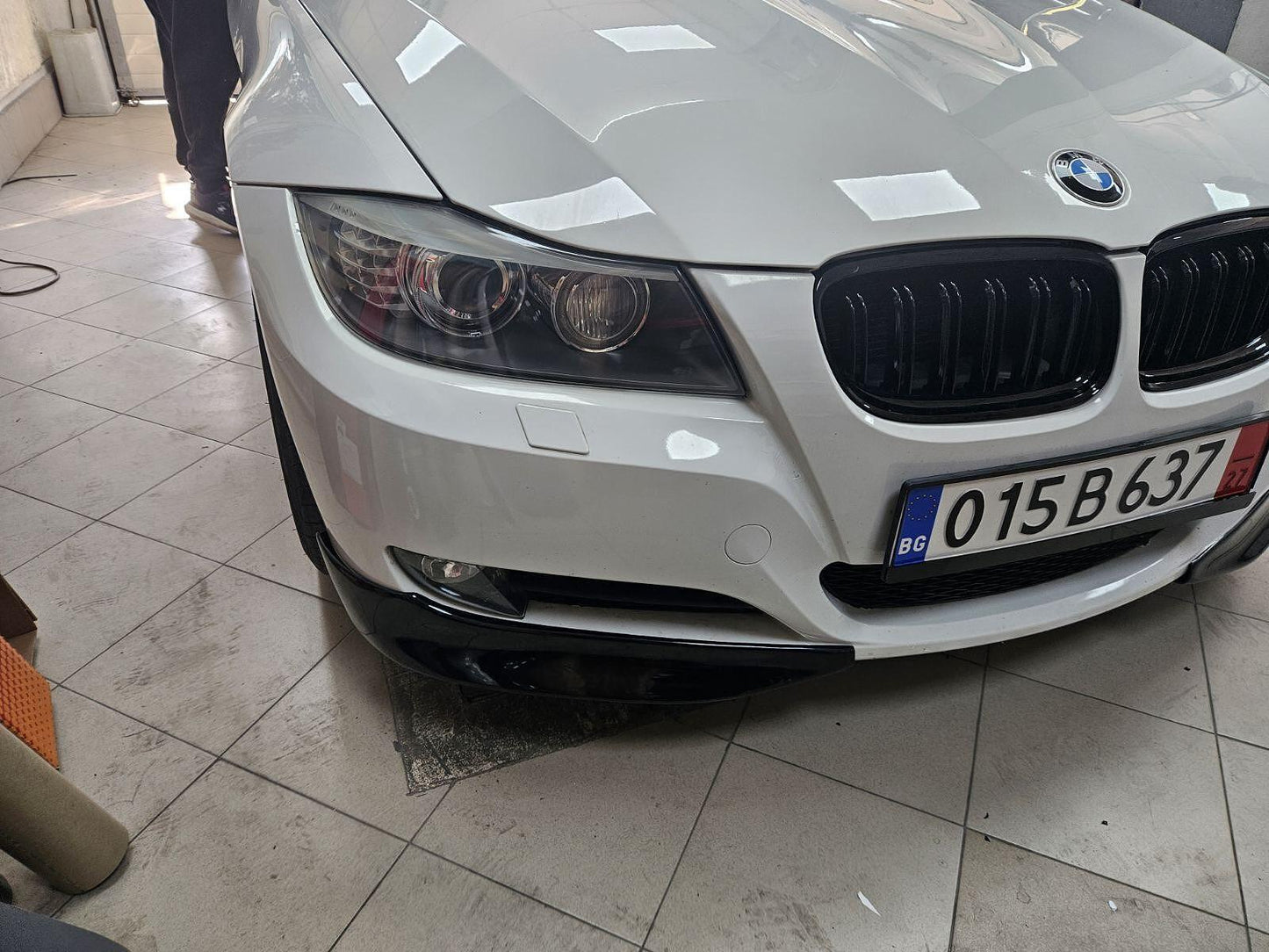 Сплитери GT за стандартна предна броня - BMW E90 / E91 ФЕЙС (2008-2012) черен гланц