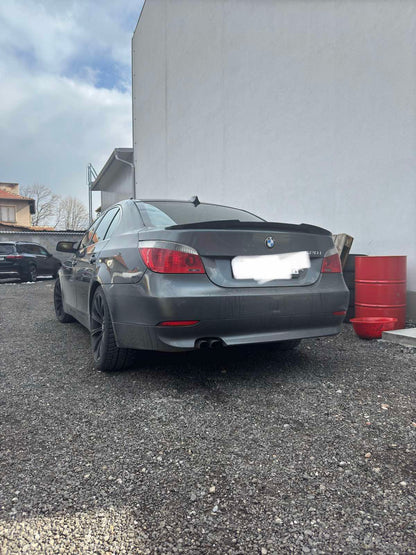 Спойлер лип за багажник на BMW E60 - M4 Дизайн