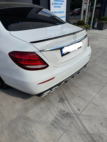 Спойлер за багажник Mercedes C class W205 (14-19)