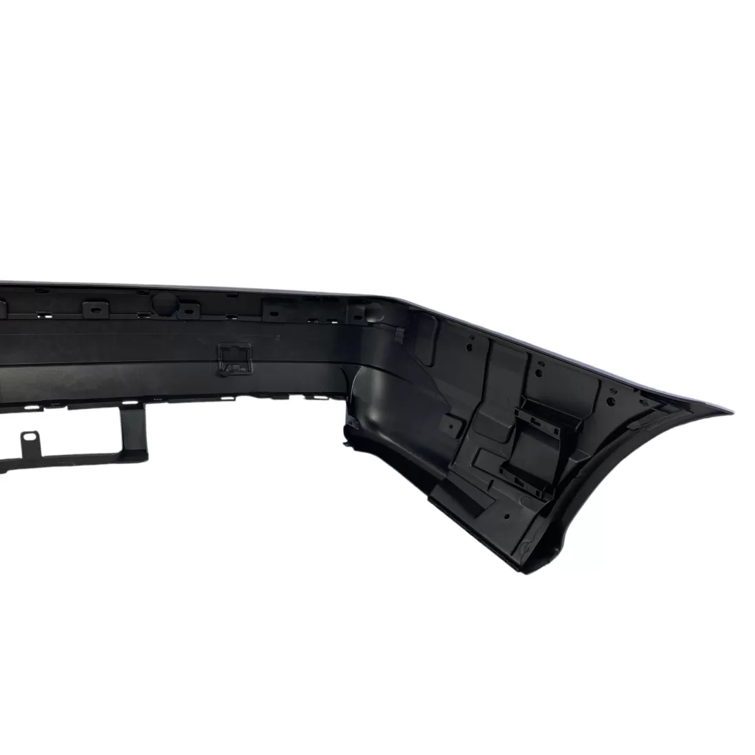 Задна броня BMW E36 – M-Tech дизайн, грундирана