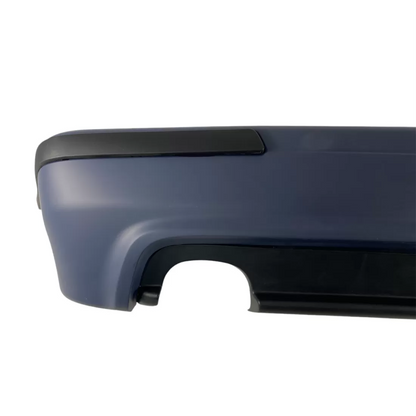 Задна броня M5 дизайн за BMW E39 Sedan – двоен дифузьор, без отвори за парктроник, грундирана