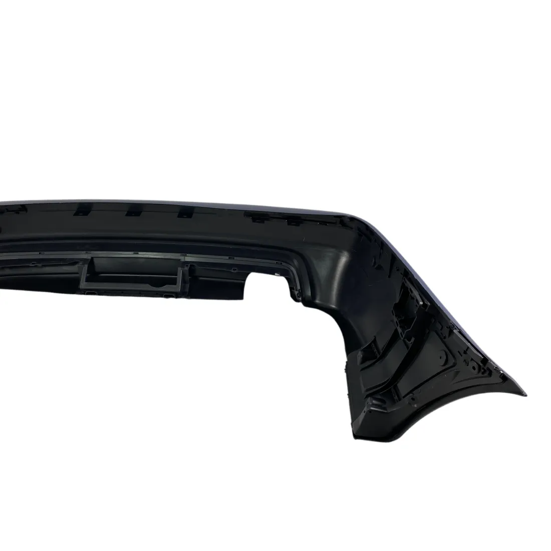 Задна броня M5 за BMW E39 Sedan – единичен дифузьор, със/без отвори за парктроник