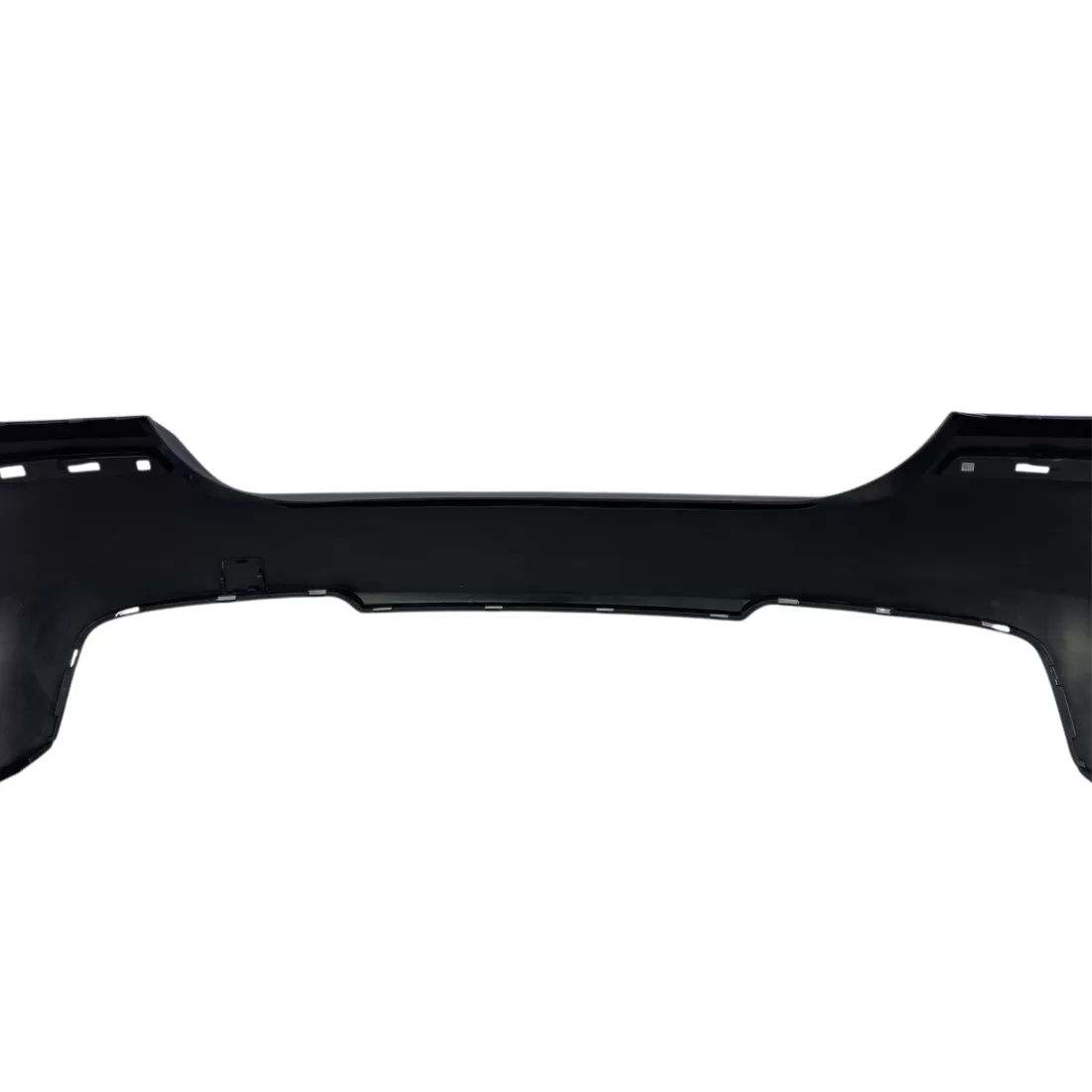 Задна броня M-Tech за BMW F10 – със и без отвори за парктроник, грундирана