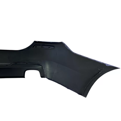 Задна броня M-Tech за BMW F10 – със и без отвори за парктроник, грундирана