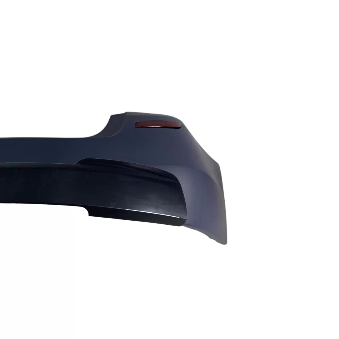 Задна броня M-Tech за BMW F10 – със и без отвори за парктроник, грундирана