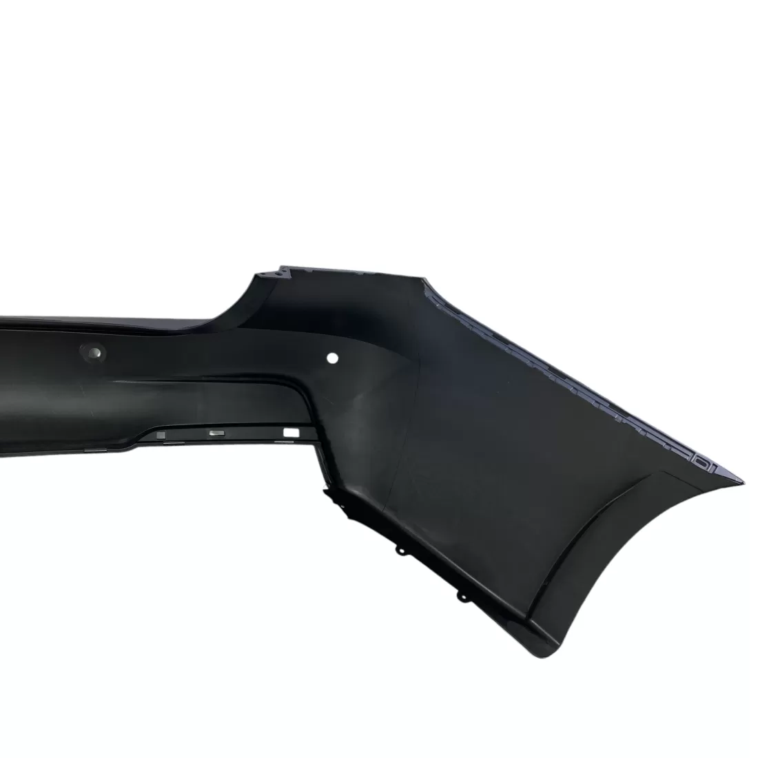 Задна броня за BMW F30 - M-Tech дизайн с отвори за парктроник грундирана