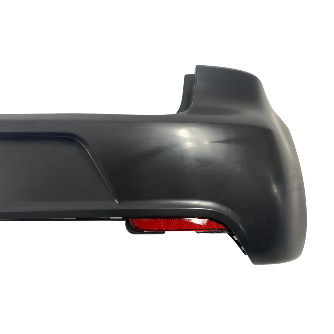 Задна тунинг броня VW Golf 6 – R20 дизайн