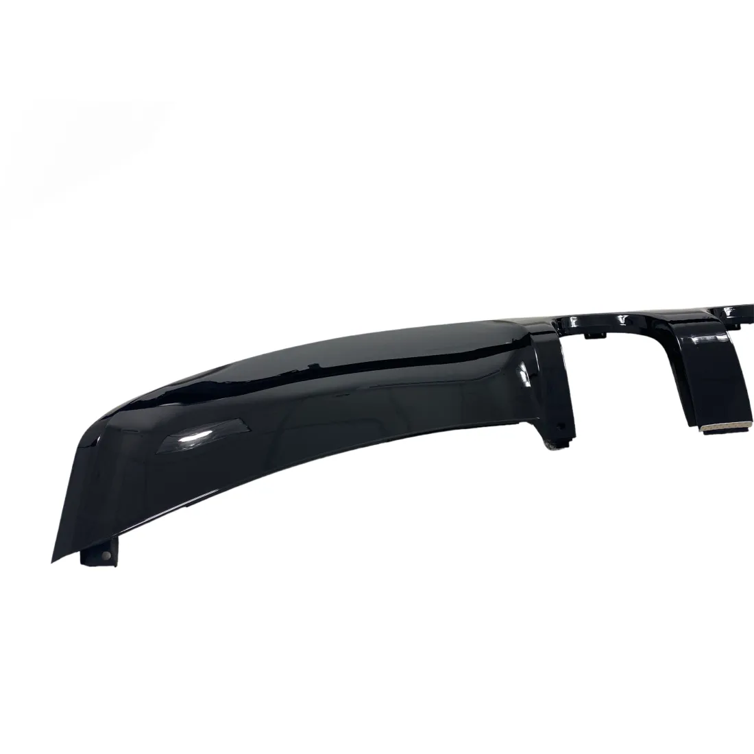 Задна тунинг броня VW Golf 6 – R20 дизайн